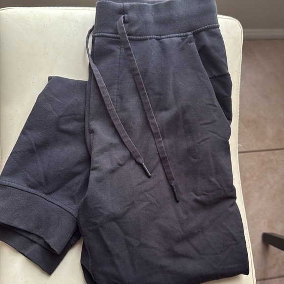 Lululemon Men’s Sweatpants Joggers - Size Small - Picture 1 of 3